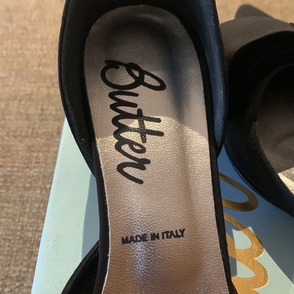 Gently Loved Black Sateen Pointy Shoes by BUTTER - Picture 12 of 12